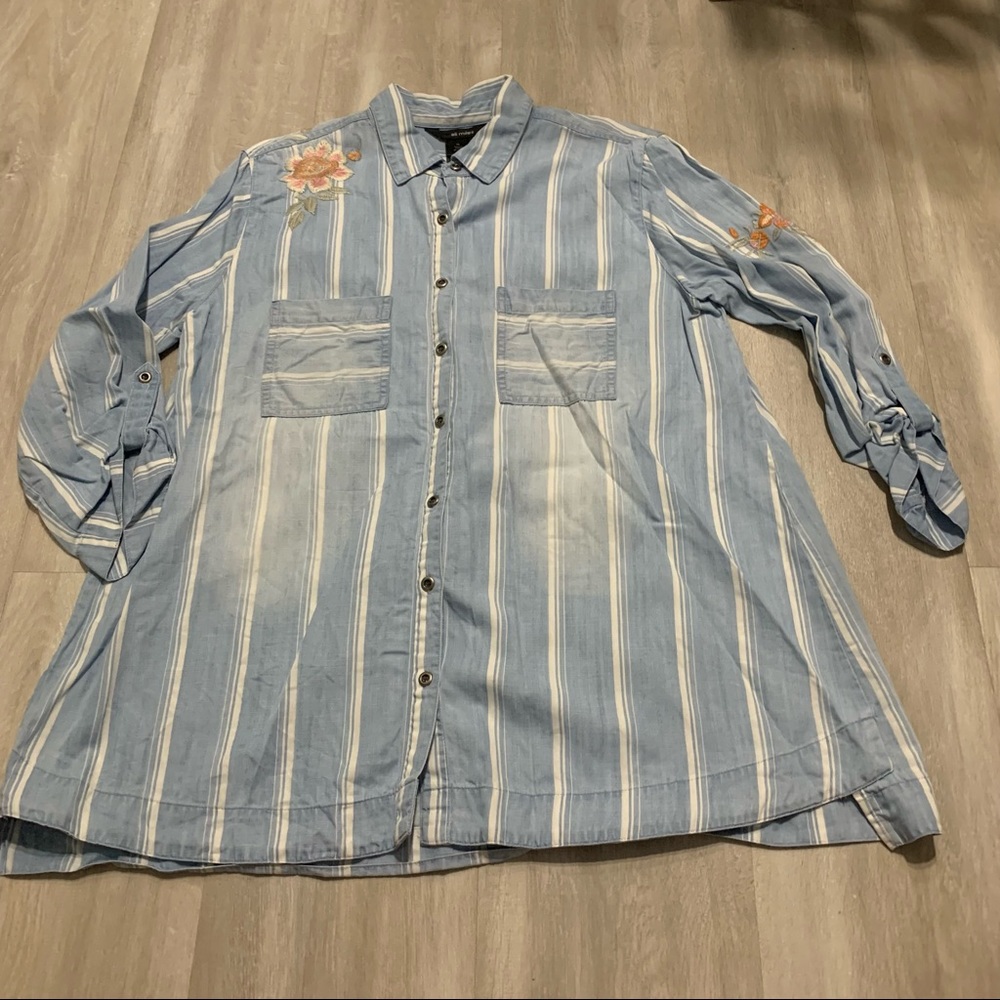 Ali Miles Chambray Denim Striped Embroidered Shirt Sz M